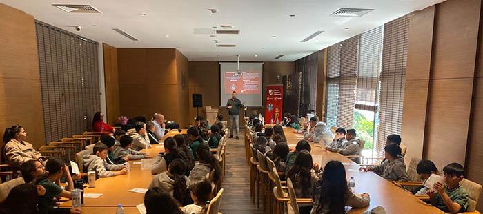 3 Bini Aşkın Öğrenciyle “Güvenli İnternet Eğitimleri” Devam Ediyor