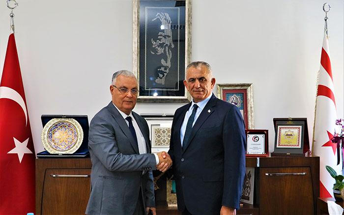 Bakan Çavuşoğlu, Libya Teknik ve Mesleki Eğitim Bakan Yardımcısı Taher M. Otman Ben Taher’i kabul etti.