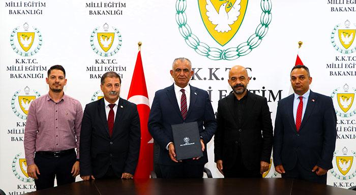 KKTC Üniversitelerinin Bilim ve Teknoloji Alanlarındaki Projelerinin Desteklenmesi Amacıyla İş Birliği Protokolü İmzalandı