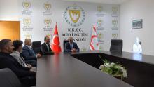 Bakanlığı Ziyaret Eden İlk Yapay Zeka: Ai. Prof. Dux